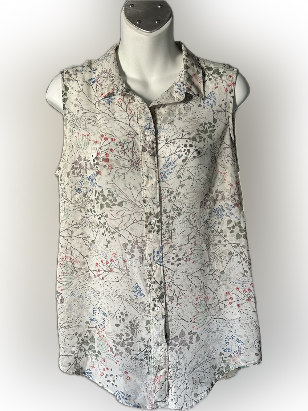 Sleeveless Button-Front Sheer Floral Print Top - White